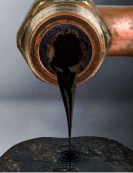 sludgy water from pipe